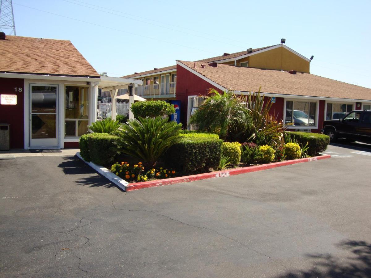 Oasis Inn Sacramento- Elk Grove Buitenkant foto